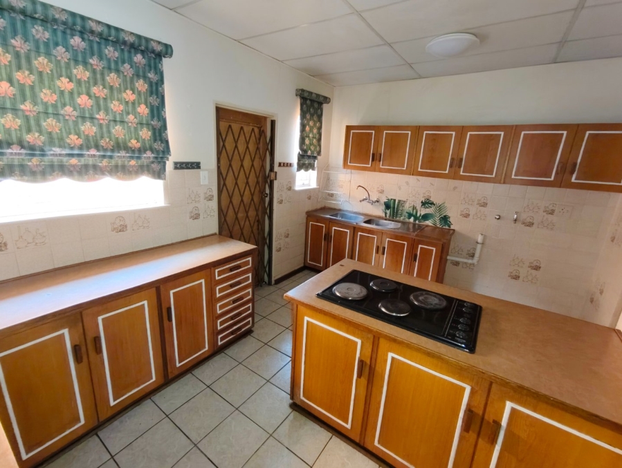 To Let 3 Bedroom Property for Rent in Pellissier Free State